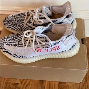 Yezzy 9 white and black